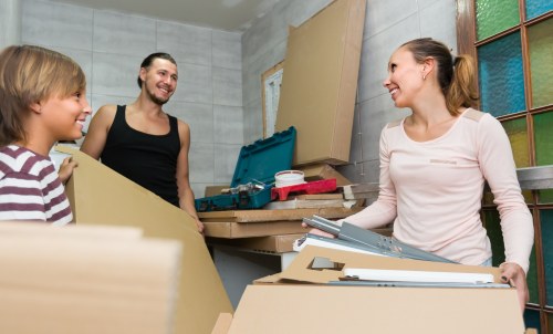 Local furniture pick-up service for homes in Ealing